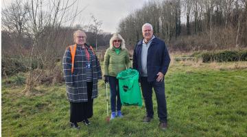 Sue Cumming, Niki Mapes and Cllr Ken Hawkins